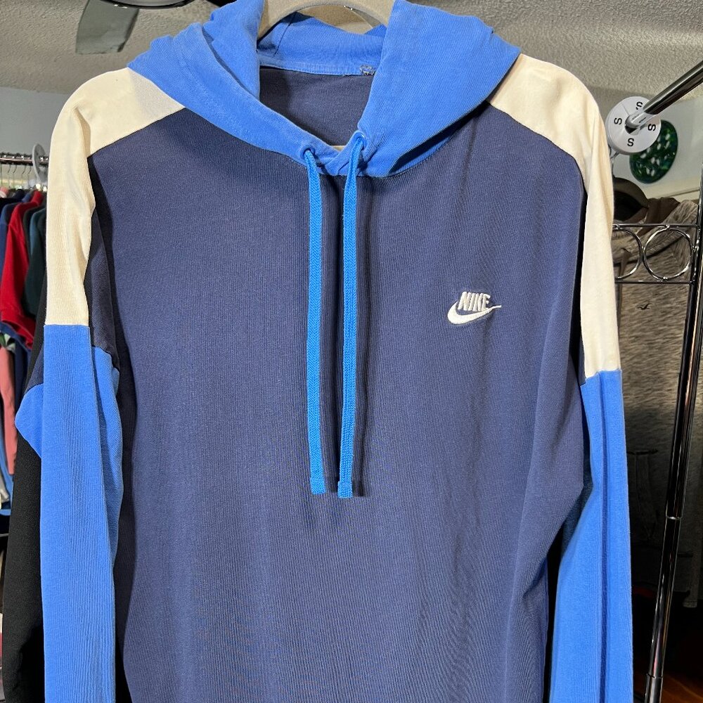 Nike Blue and White Lighter-Weight Pullover with Logo - SZ Large?